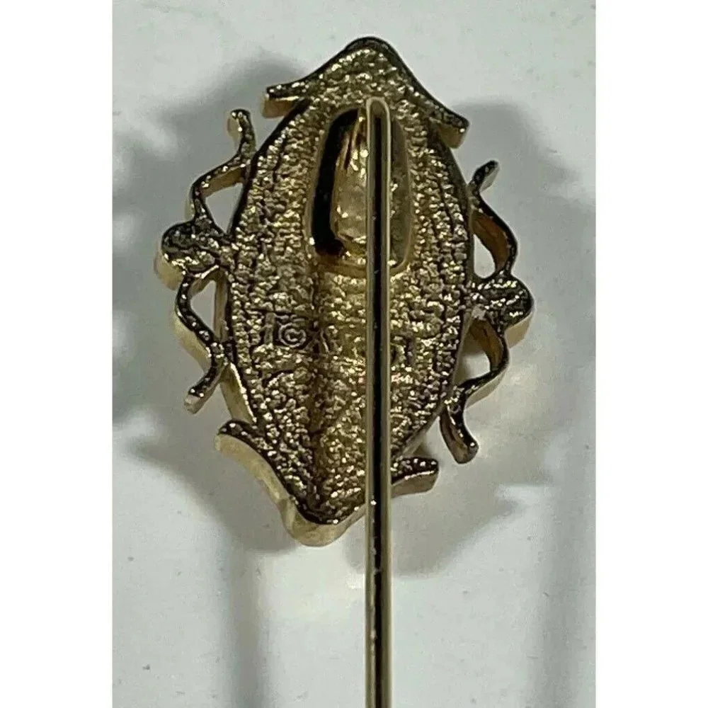 Vintage Victorian Avon Cameo Stick Pin Brooch Goldtone‎